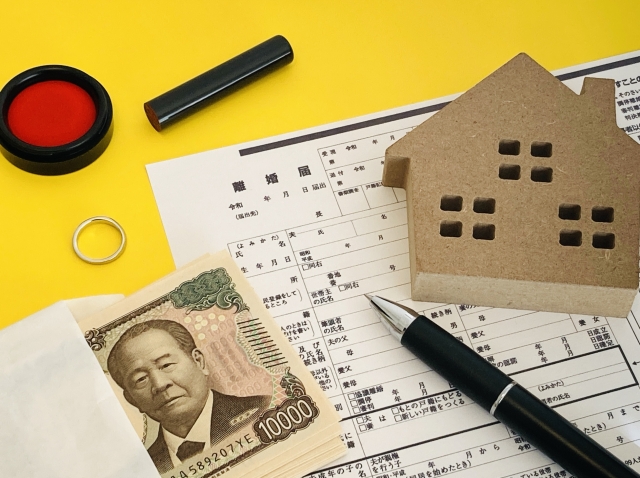 離婚で家を売るなら「離婚届」の前?後?損をしないための最適なタイミングと注意点